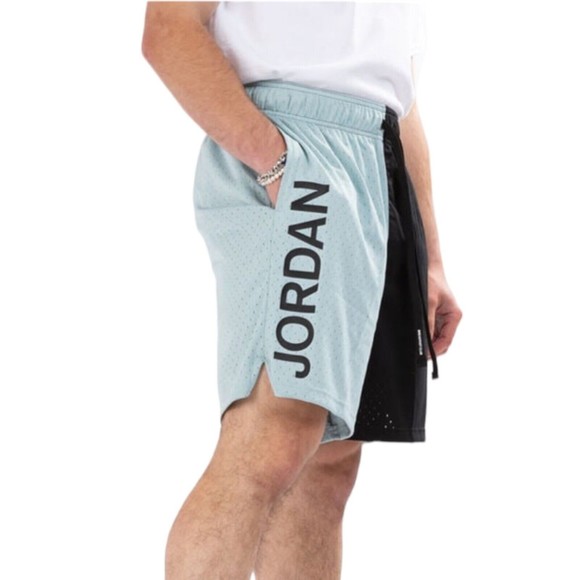 Nike Air Jordan Jumpman Dri-FIT Sport Mesh Graphic Shorts DM1815-366 - Picture 2 of 3